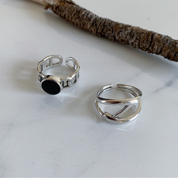 Multi Layered Ring, Black Enamel Ring, Stacking Ring Silver, Silver Ring Duo - Picture 3 of 10